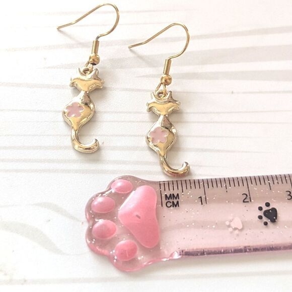 Cat Dangling Stainless Steel Hook Earrings - Picture 6 of 8